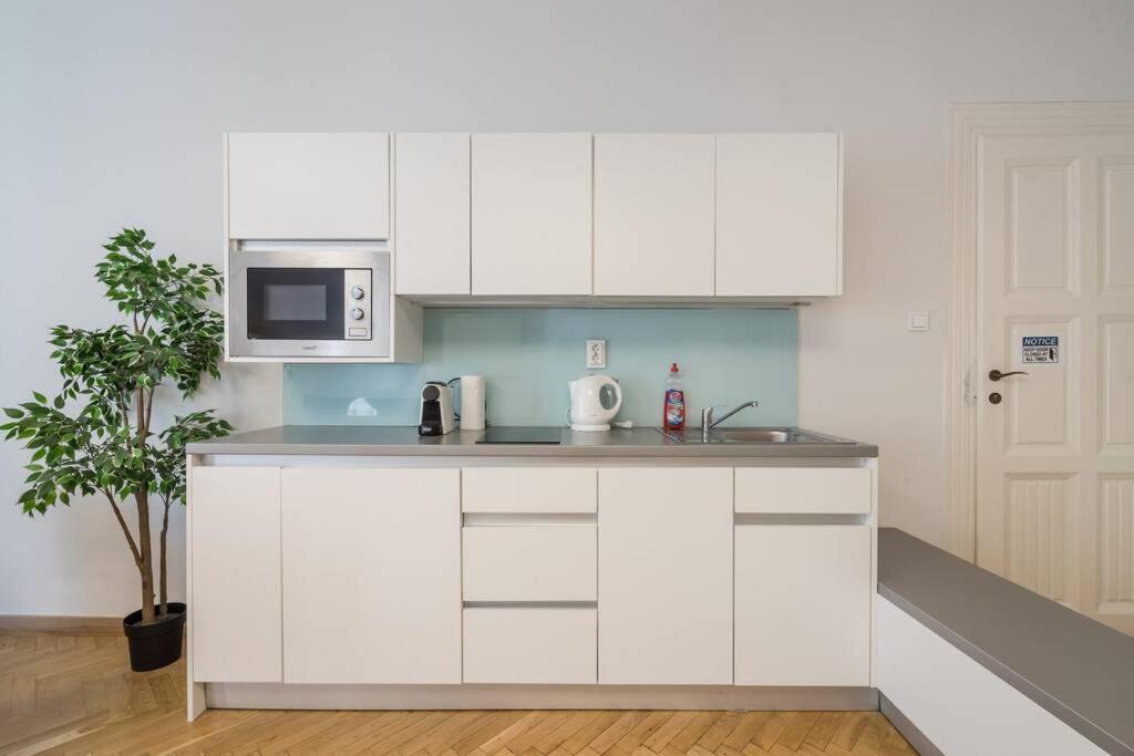 Klauzal Garden City Apartments بودابست المظهر الخارجي الصورة