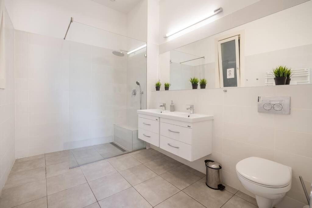 Klauzal Garden City Apartments بودابست المظهر الخارجي الصورة