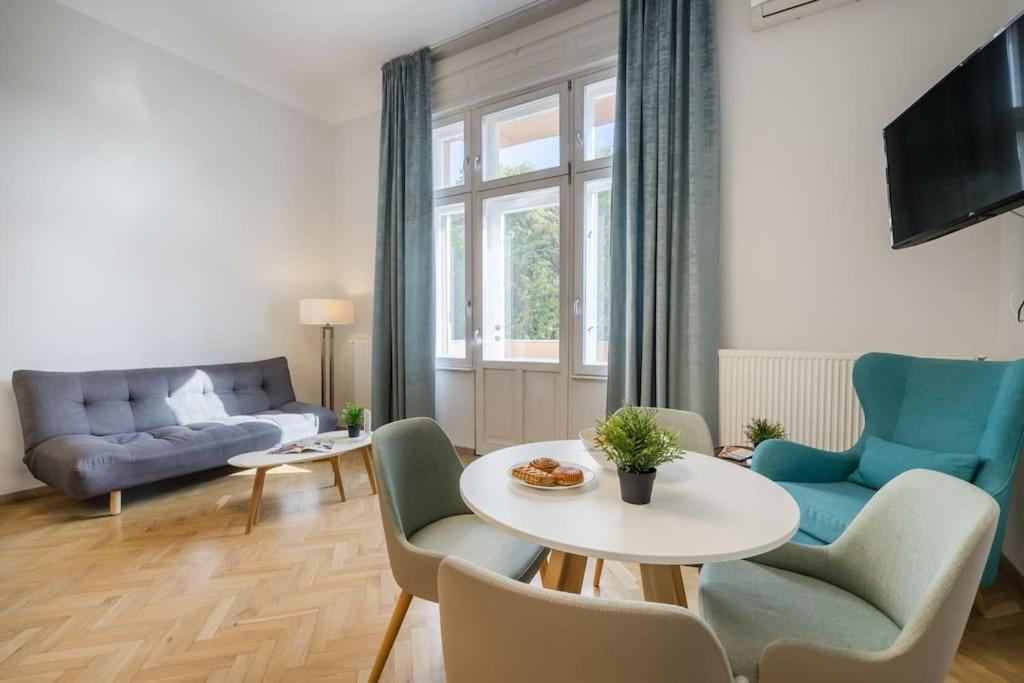 Klauzal Garden City Apartments بودابست المظهر الخارجي الصورة